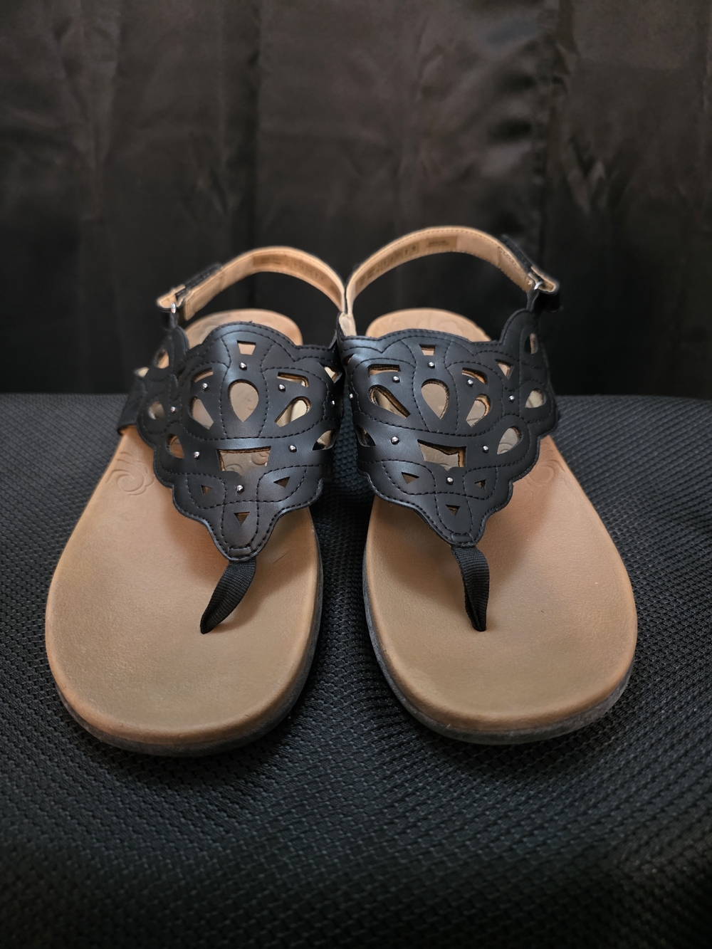 Rockport Women's Black Laser-Cut Thong Sandals with Tan Footbed